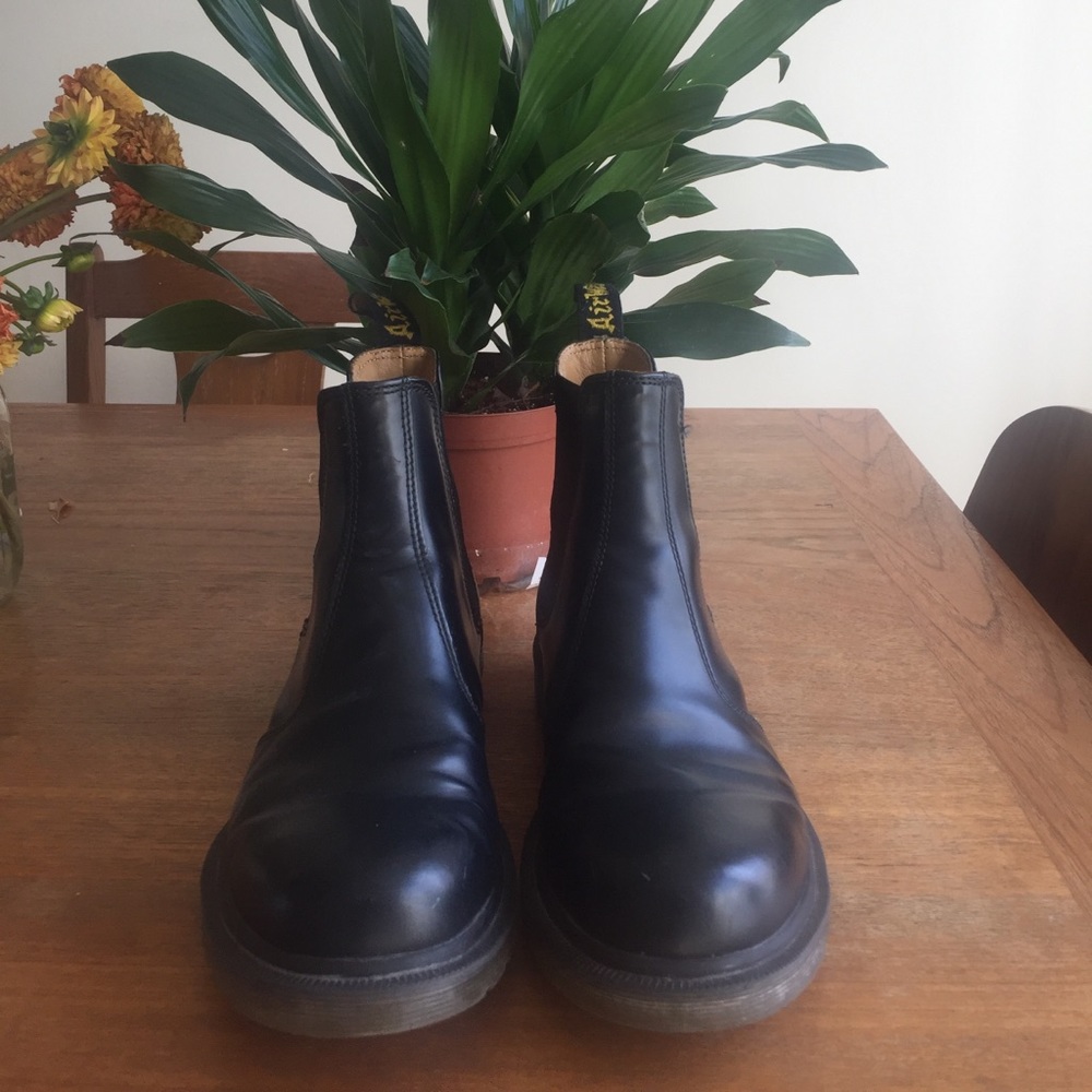 Dr. Martens Chelsea Boots